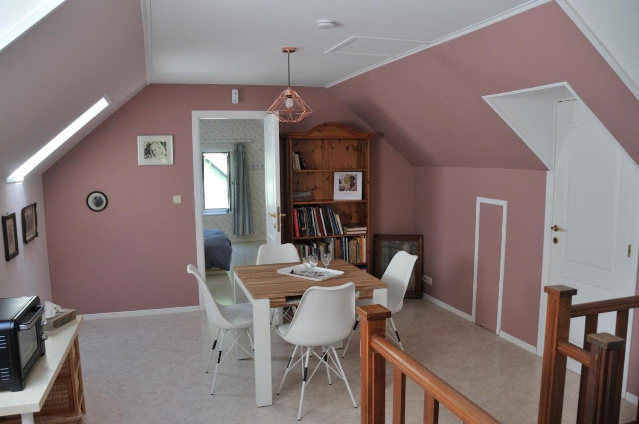 Suite Familiale Avec 2 Chambres Dans Une Villa - Quartier Vert Et Boise - 5 Kms De Намюр Экстерьер фото