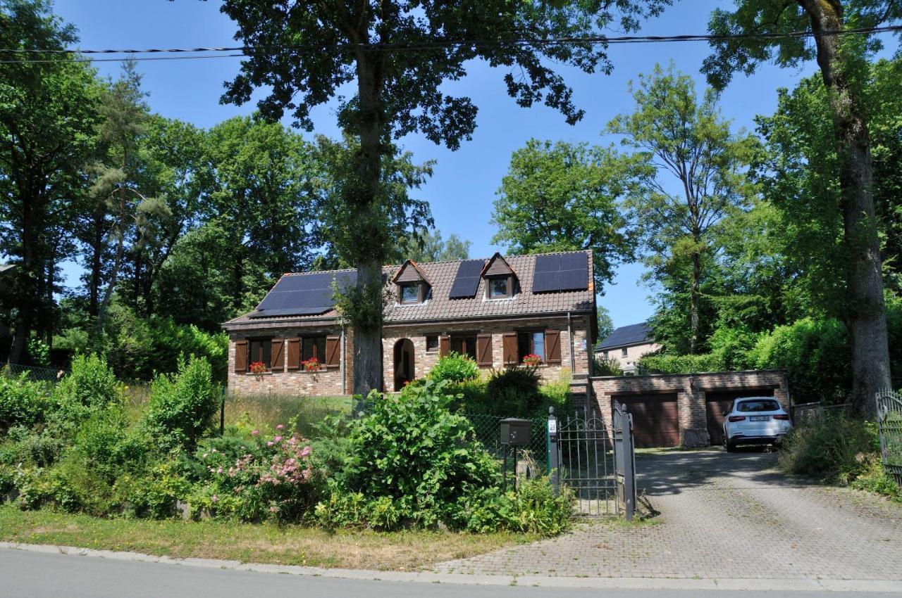Suite Familiale Avec 2 Chambres Dans Une Villa - Quartier Vert Et Boise - 5 Kms De Намюр Экстерьер фото